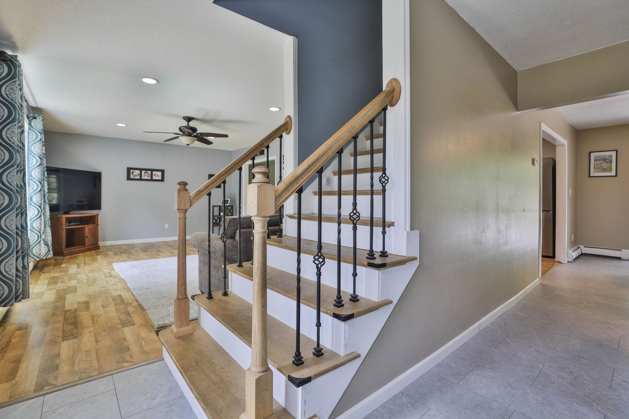 15 Castle Hill Road Pelham, NH 03076 - Photo 15 of 47