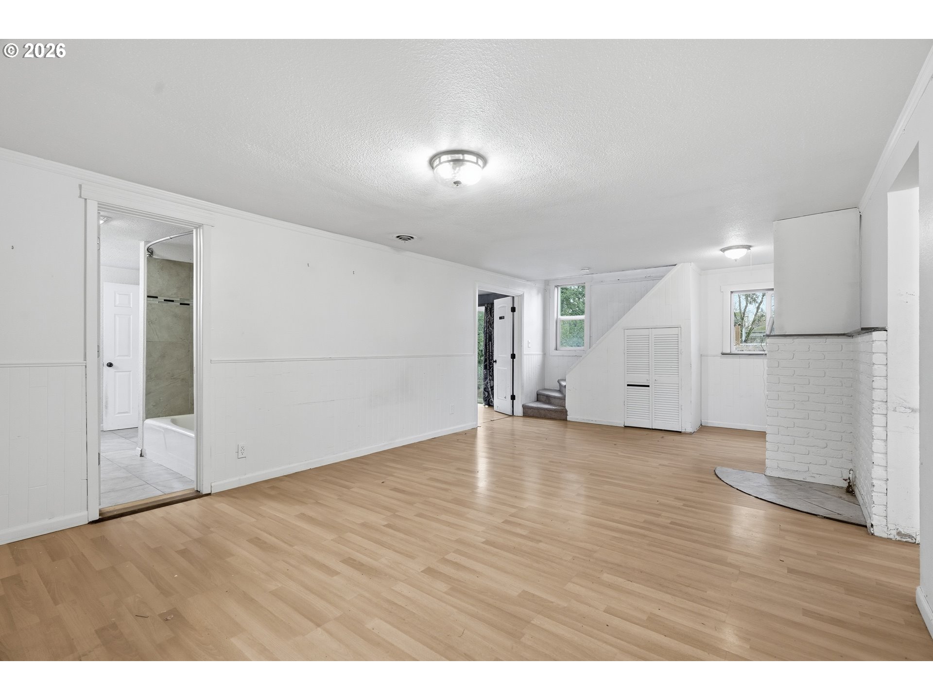 11320 Northeast Morris Street Portland, OR 97220 - Photo 6 of 41