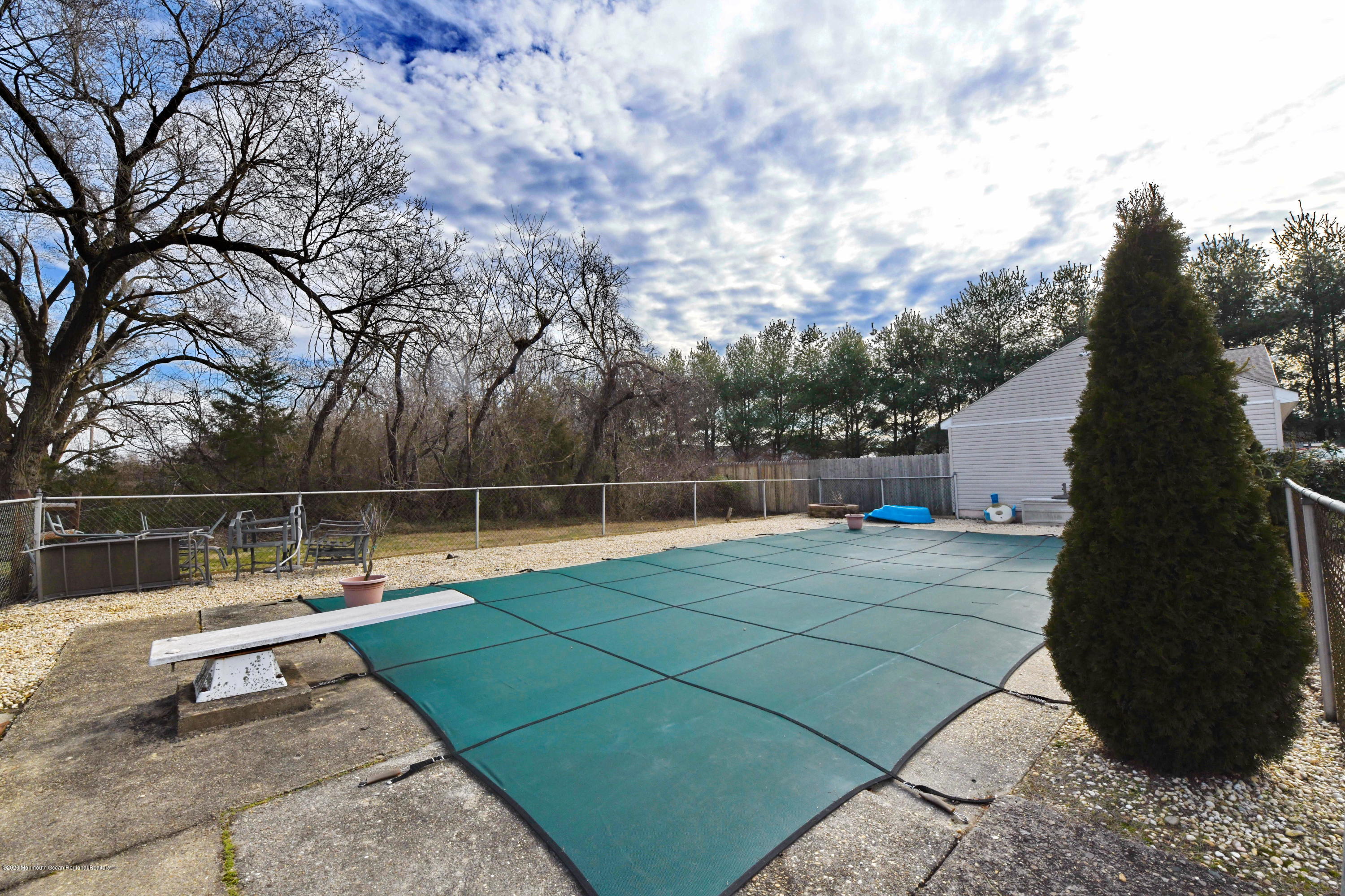 1871 Lanes Mill Road Brick, NJ 08724 - Photo 22 of 31 a view of a tennis ground with large trees