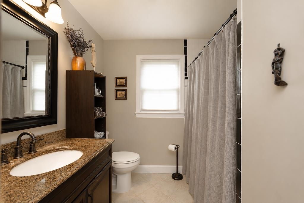 219 Robin Road Waynesboro, VA 22980 - Photo 24 of 39 Gallery Image 24