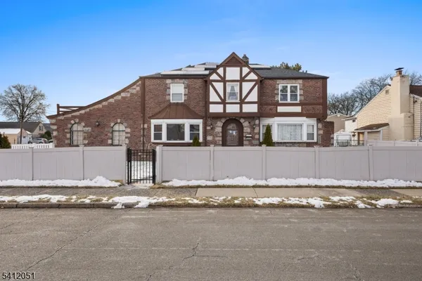 $850,000 | 80 Glenwood Avenue, Elmwood Park, NJ 07407
