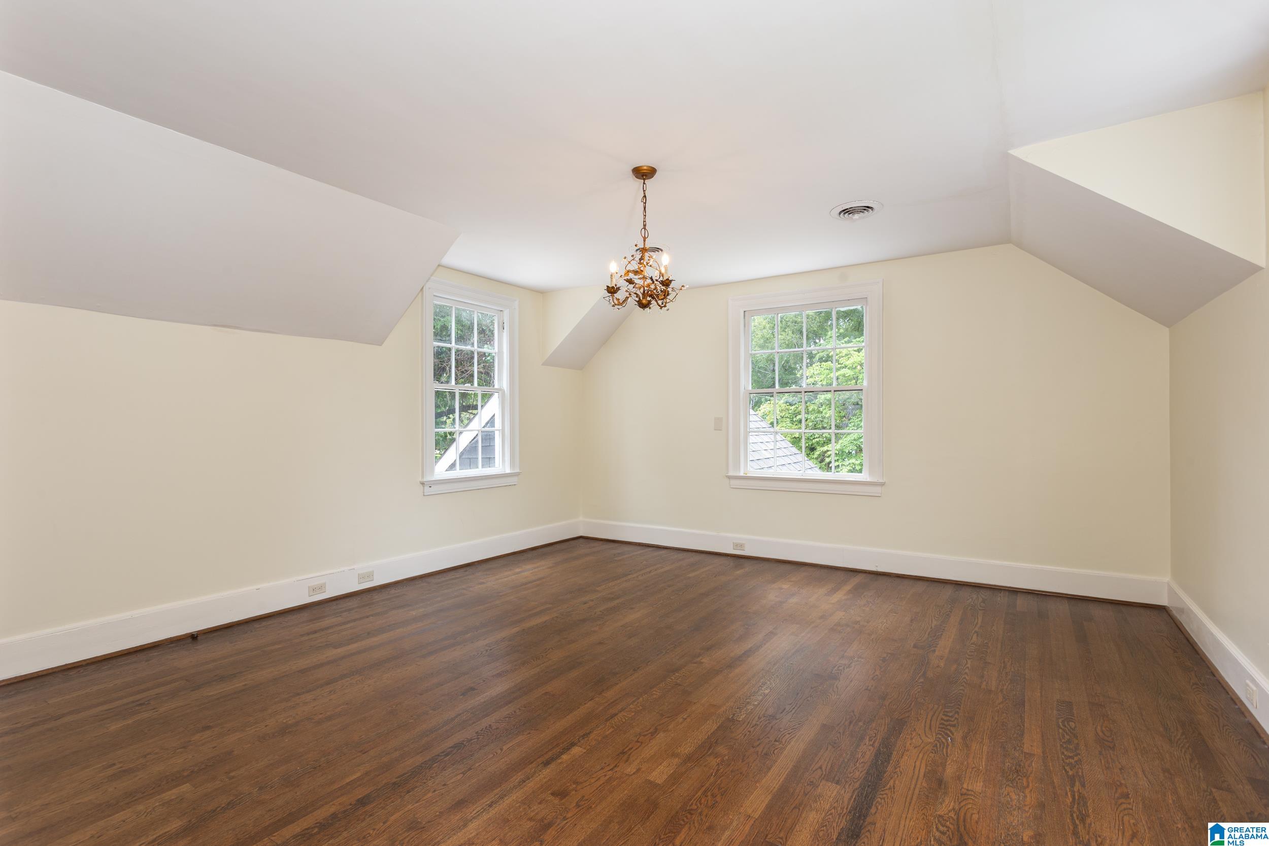 700 Cedar Street Talladega, AL 35160 - Photo 32 of 42