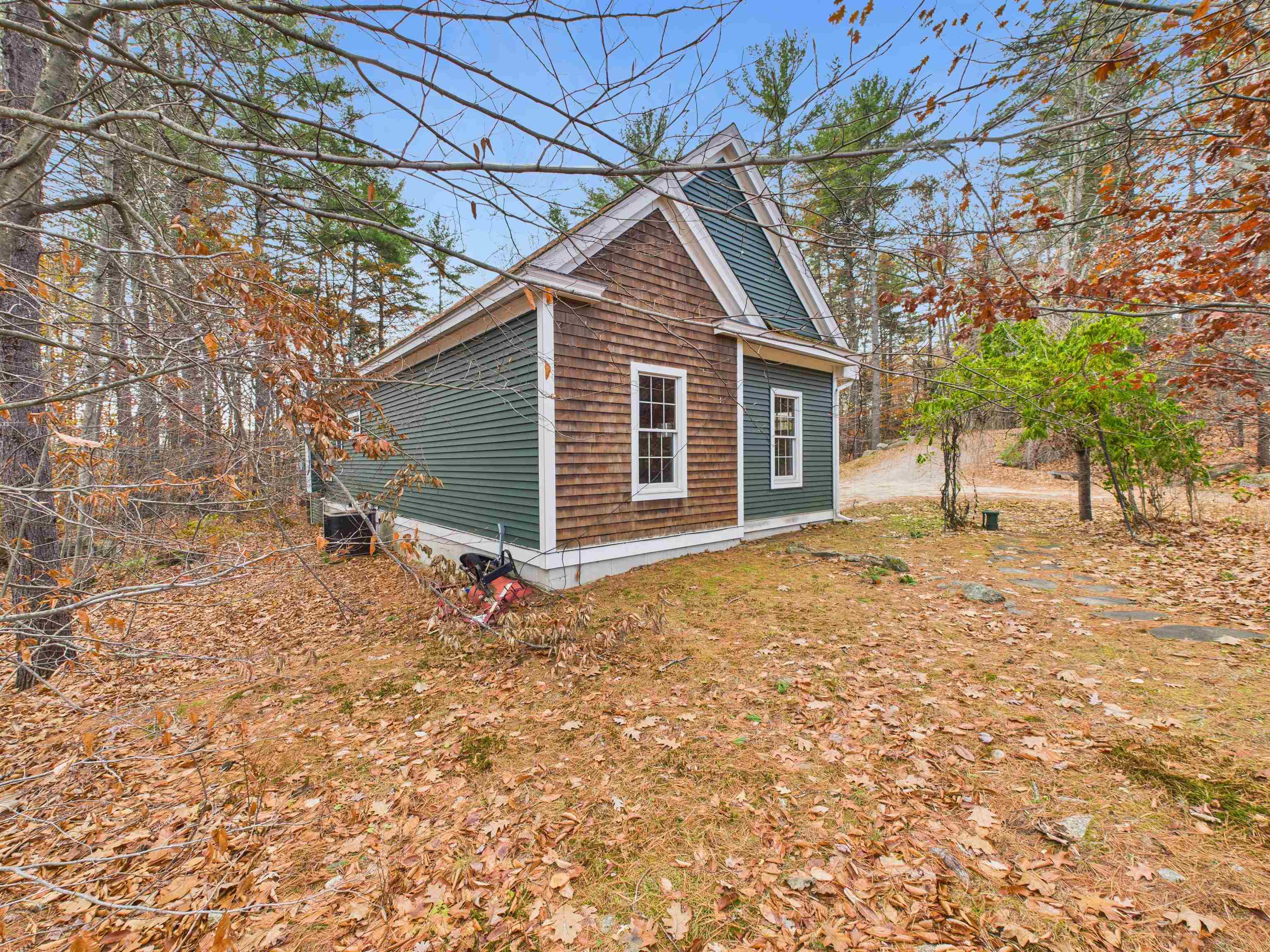 106 Needle Eye Road Meredith, NH 03253 - Photo 10 of 59