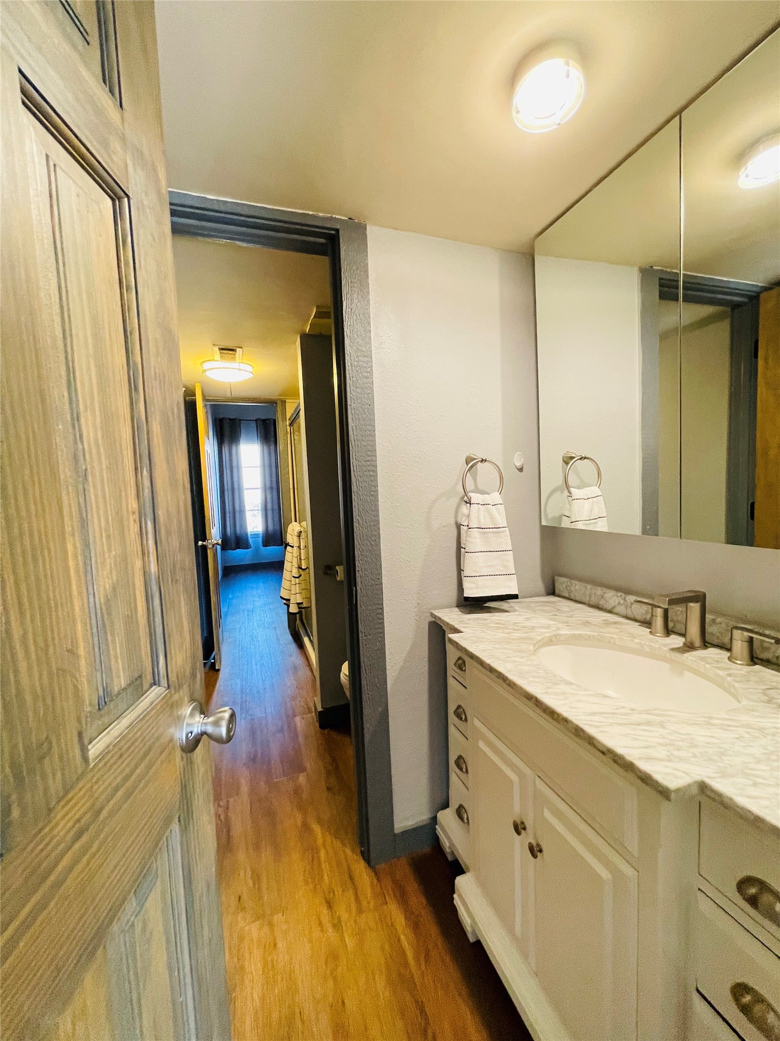 12900 Walden Road, Unit 216B Montgomery, TX 77356 - Photo 11 of 44 Primary Bath