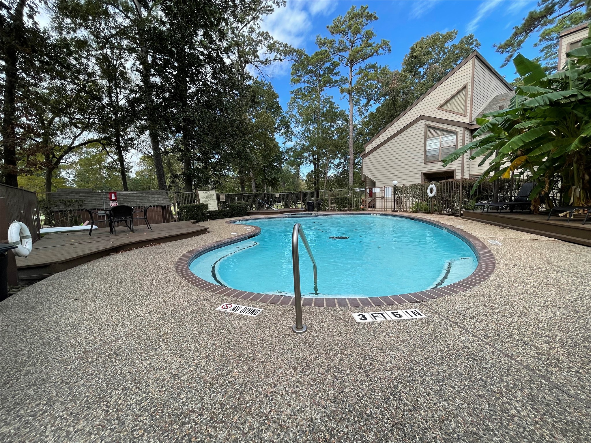 12900 Walden Road, Unit 216B Montgomery, TX 77356 - Photo 26 of 44 One of 2 Pools at The 18th At Walden