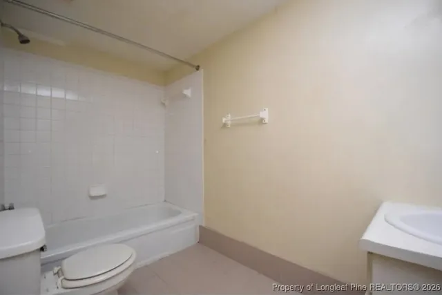 $950 | 629 Gables Drive, Unit 2 6 13 & 19, Fayetteville, NC 28301