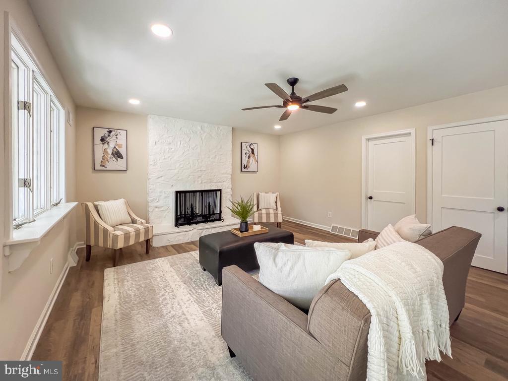 736 Timber Trail Lane Springfield, PA 19064 - Photo 18 of 47 Gallery Image 18