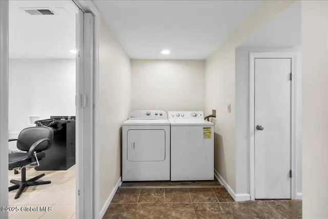 $399,900 | 39 Hudson Street, South Glens Falls, NY 12803