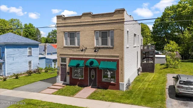 $399,900 | 39 Hudson Street, South Glens Falls, NY 12803