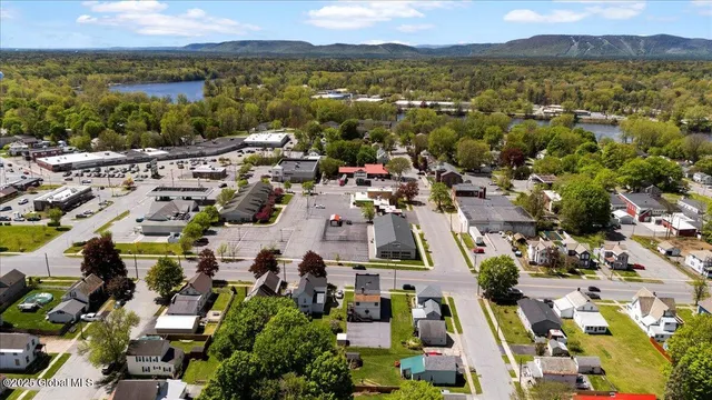 $399,900 | 39 Hudson Street, South Glens Falls, NY 12803