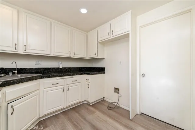 $999,980 | 335 Stanford Court, Irvine, CA 92612