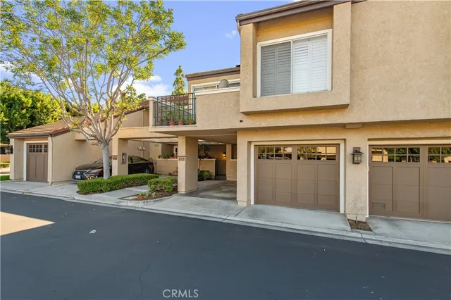 $999,980 | 335 Stanford Court, Irvine, CA 92612