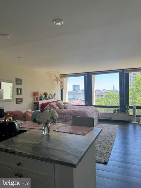 200 Locust Street, Unit 6EN Philadelphia, PA 19106 - Photo 5 of 15