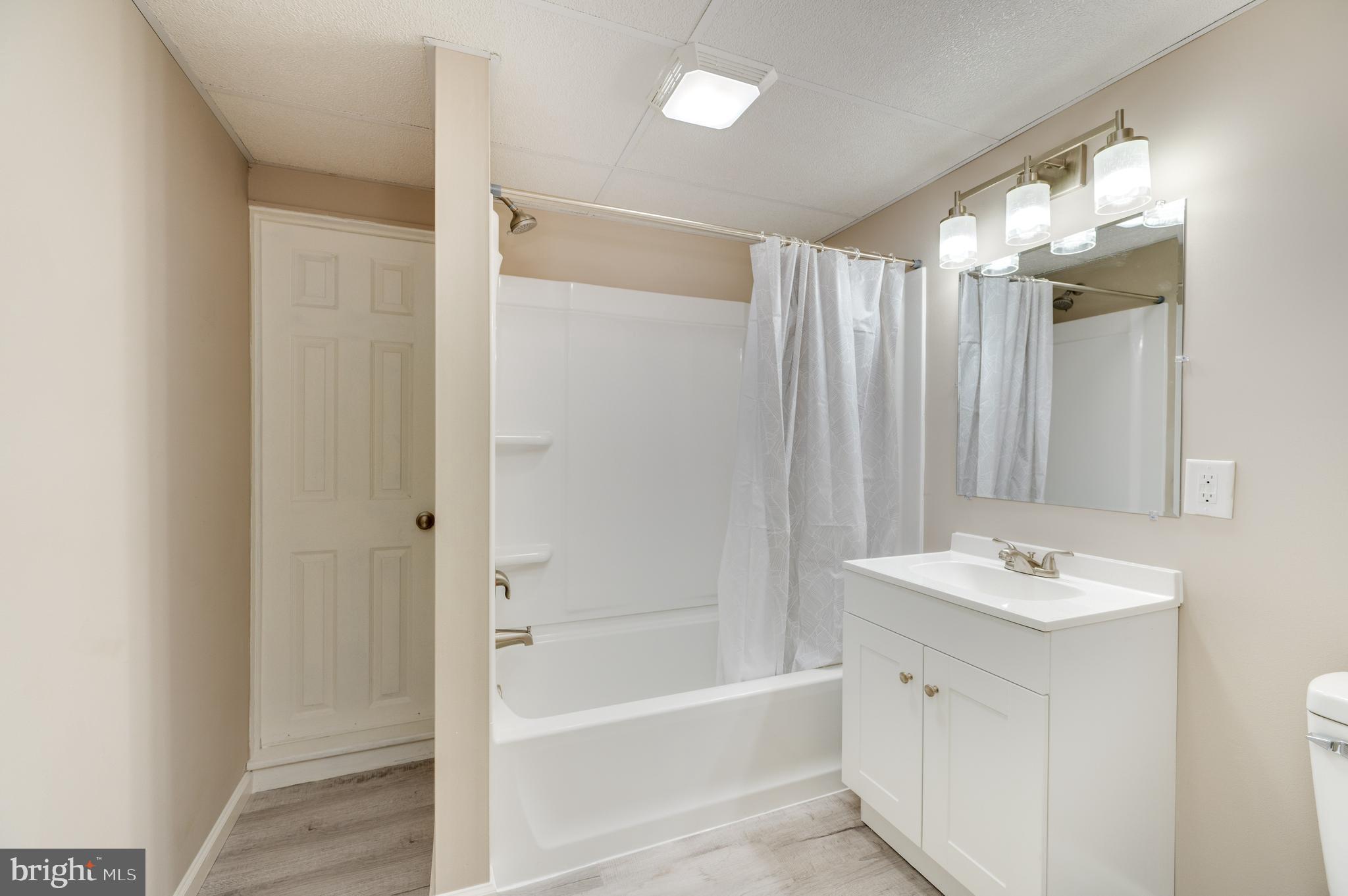 2732 Kutztown Road Reading, PA 19605 - Photo 51 of 52 Gallery Image 51