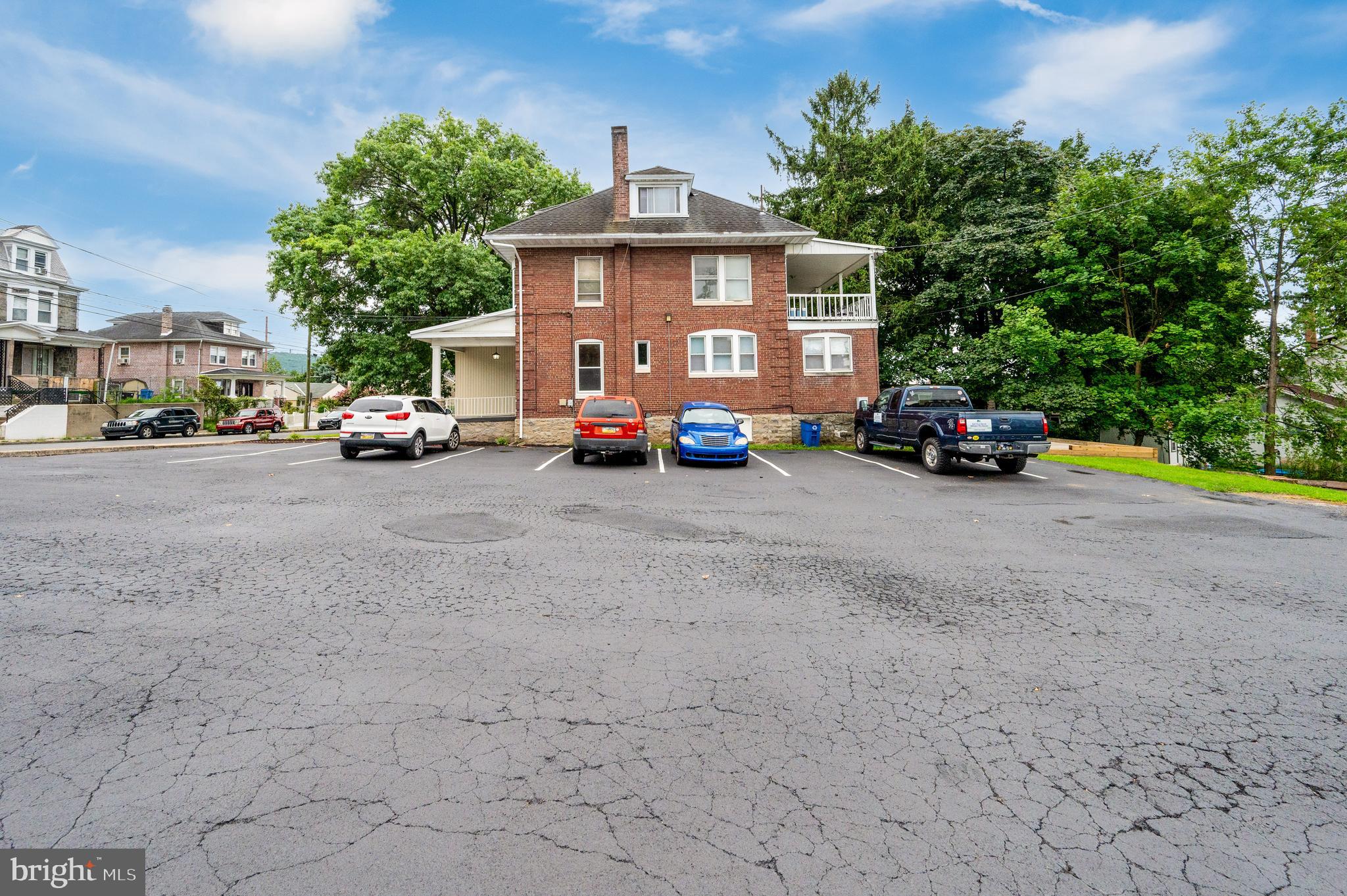 2732 Kutztown Road Reading, PA 19605 - Photo 7 of 52 Gallery Image 7