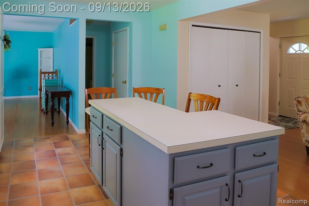 9427 Andersonville Road Clarkston, MI 48346 - Photo 3 of 46 Gallery Image 3