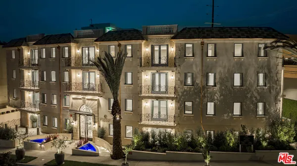 $14,900 | 1825 Pandora Avenue, Unit PH 404, Los Angeles, CA 90025