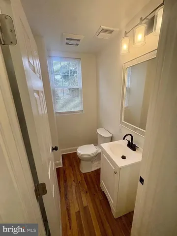 $2,450 | 4462 East Thompson Street, Philadelphia, PA 19137