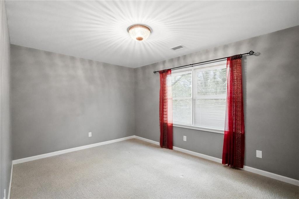 360 Landing Entry Alpharetta, GA 30022 - Photo 17 of 24