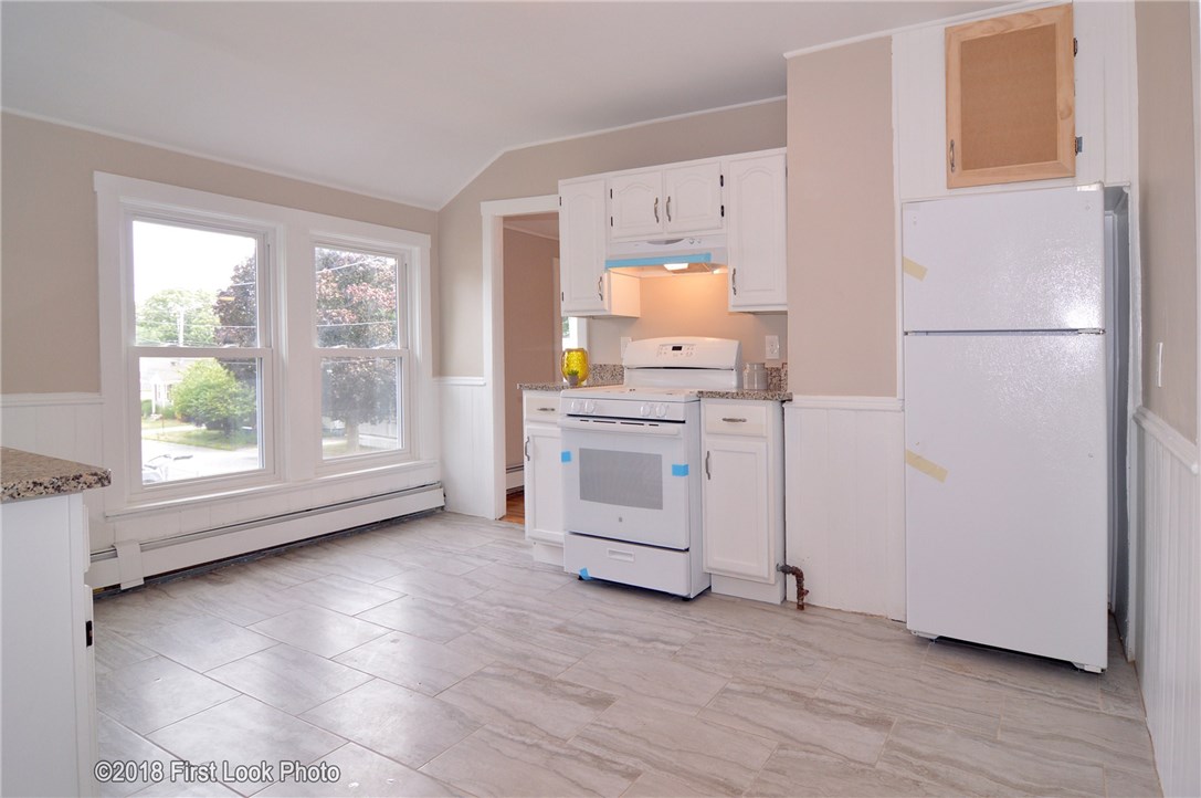 27 Middle Street Warren, RI 02885 - Photo 24 of 39 Gallery Image 24
