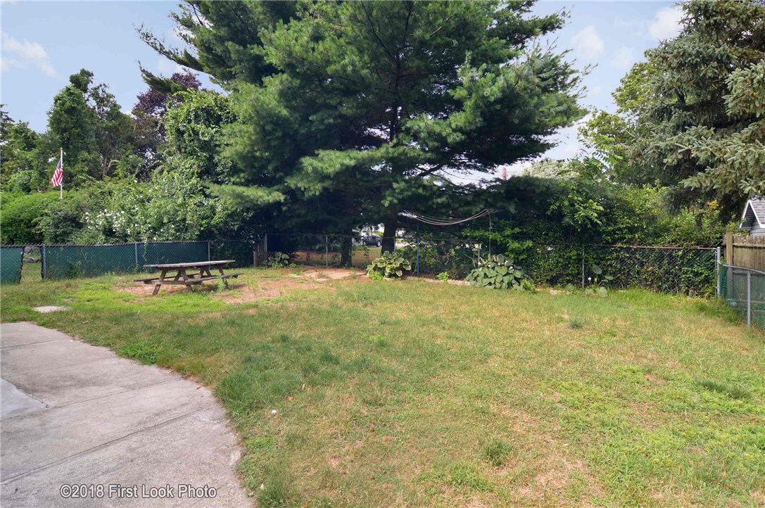 27 Middle Street Warren, RI 02885 - Photo 38 of 39 Gallery Image 38
