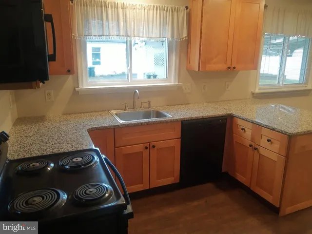 $319,900 | 5 Essex Court, Quakertown, PA 18951