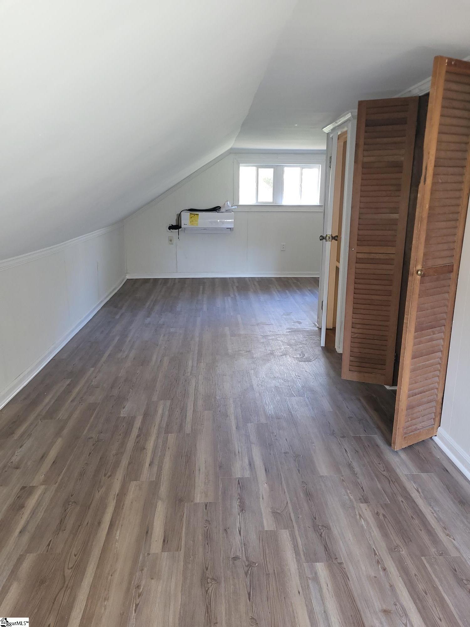 512 Spring Street Greenville, SC 29611 - Photo 12 of 14