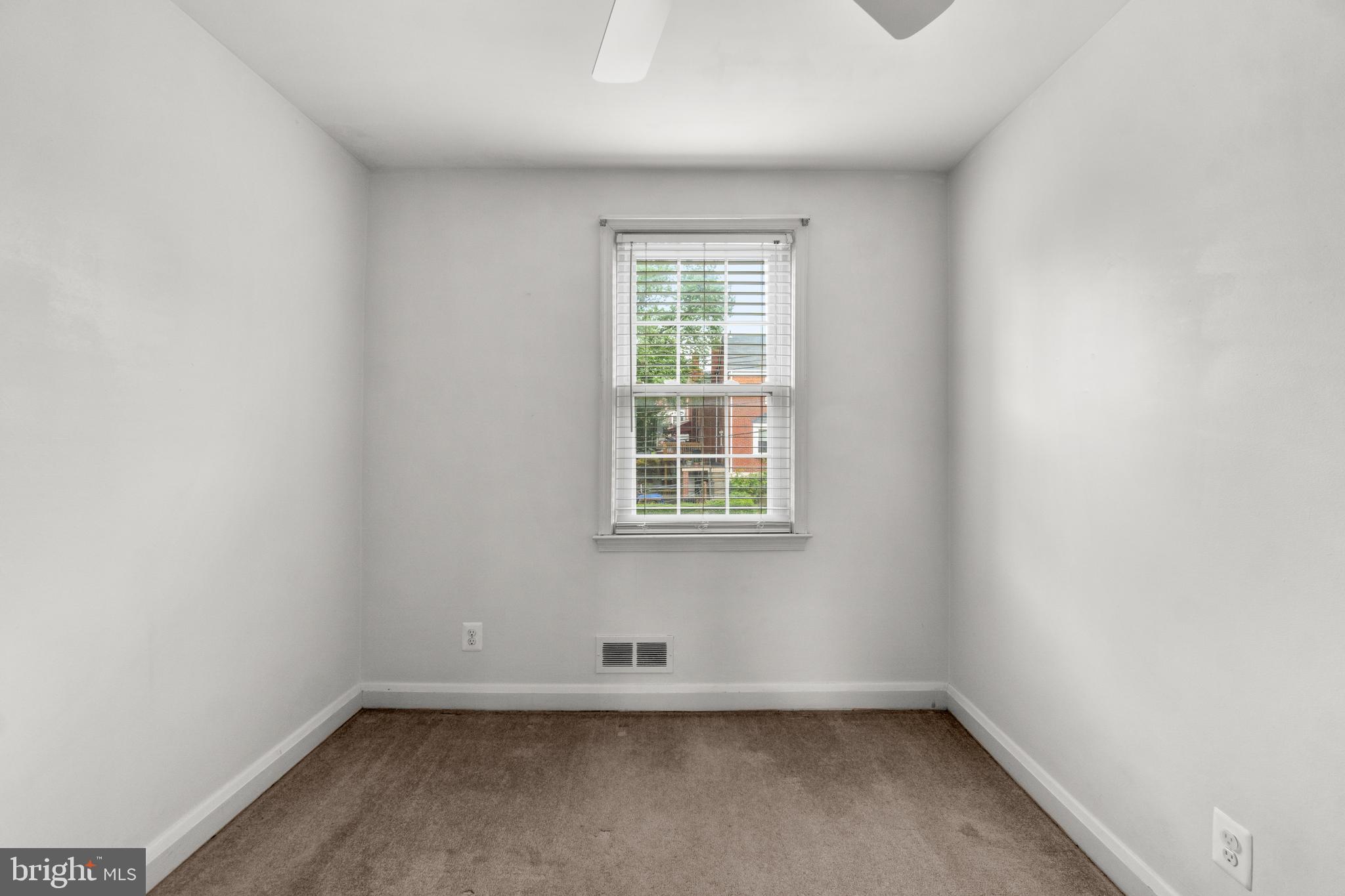 8520 Pleasant Plains Road Towson, MD 21286 - Photo 18 of 40