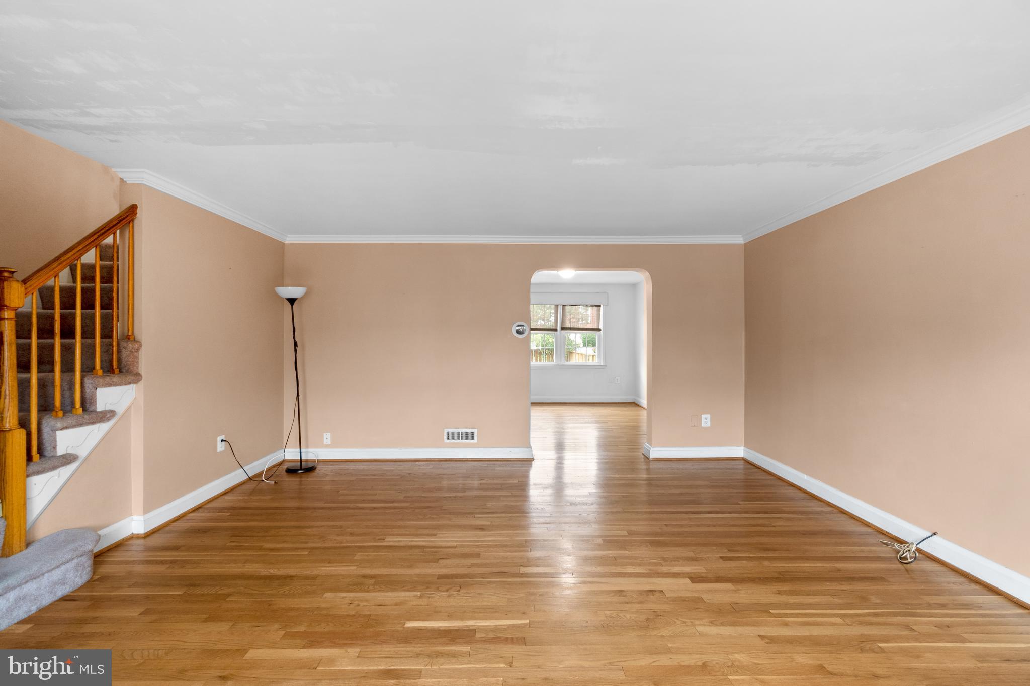 8520 Pleasant Plains Road Towson, MD 21286 - Photo 4 of 40