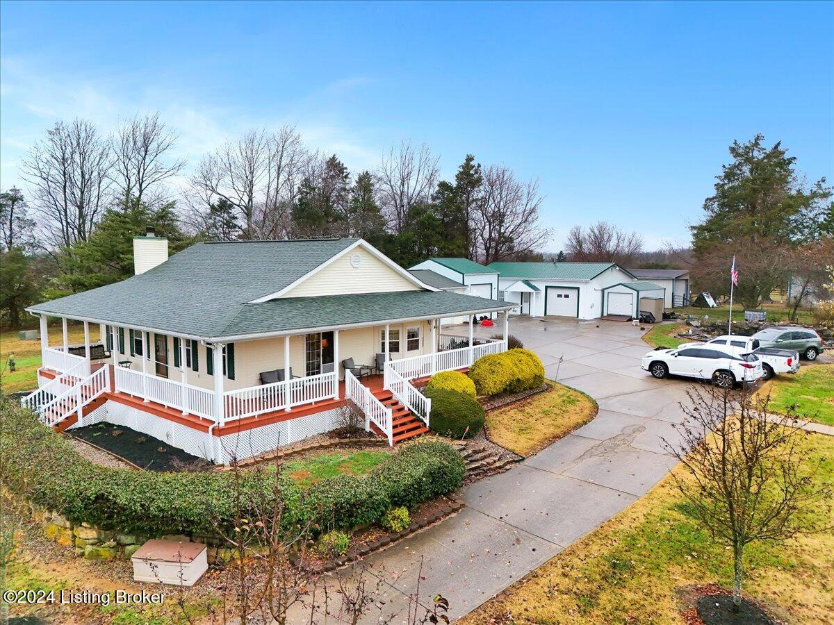 9401 Frohlich Road Louisville, KY 40291 - Photo 3 of 43 Front - R