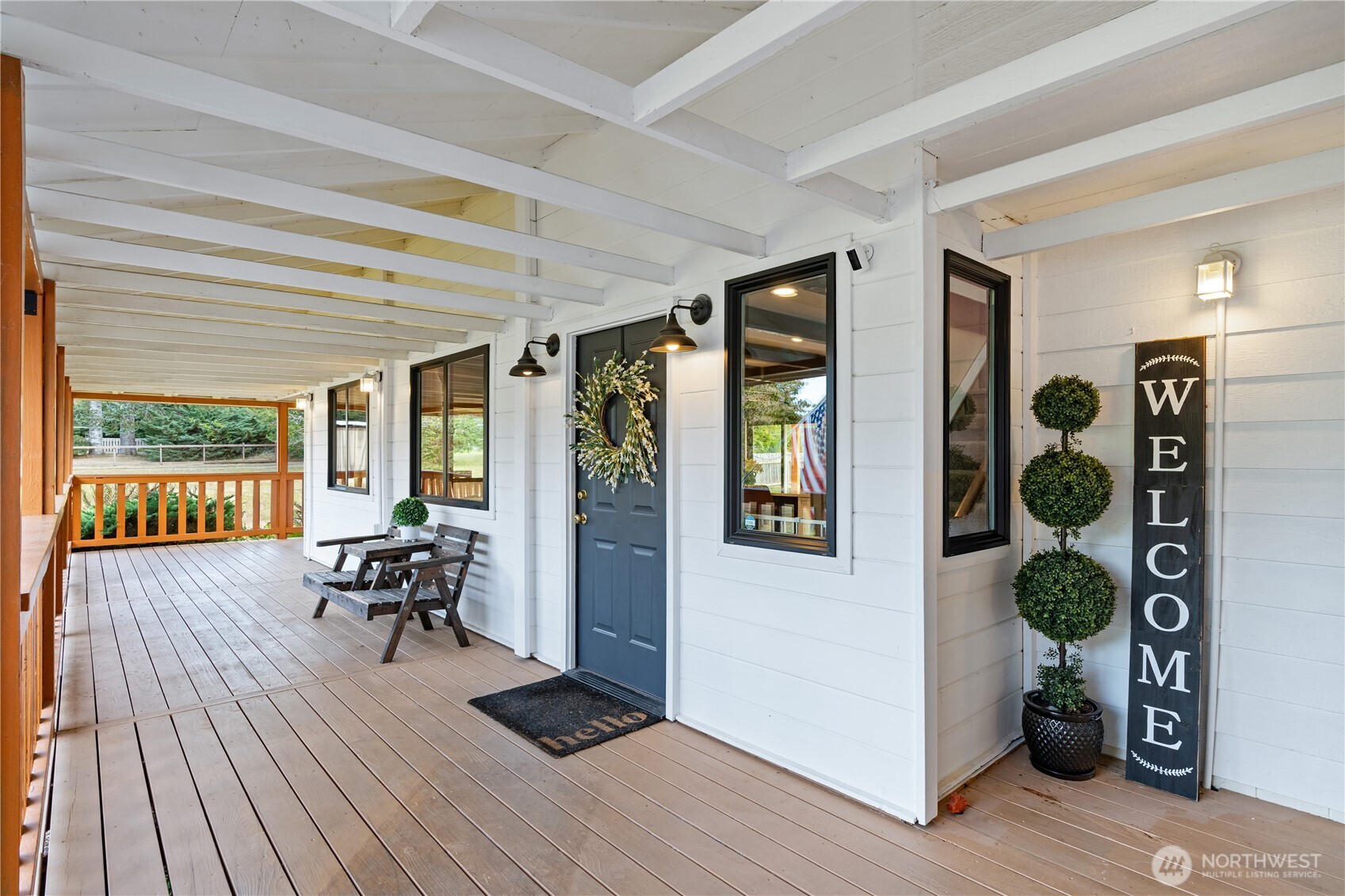 914 Garden Road Aberdeen, WA 98520 - Photo 2 of 40 Gallery Image 2