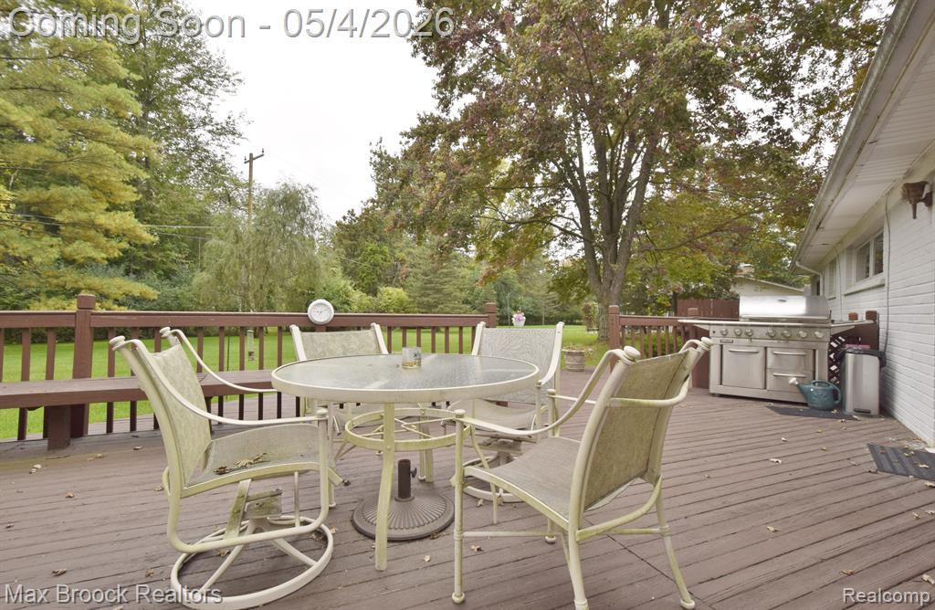 2687 Heathfield Road Bloomfield Hills, MI 48301 - Photo 19 of 20