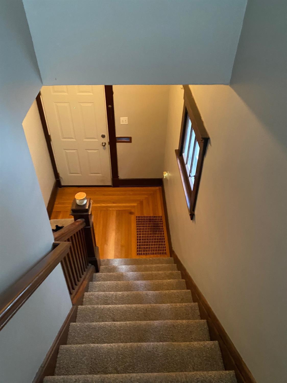 4429 Plainville Road Cincinnati, OH 45227 - Photo 2 of 28