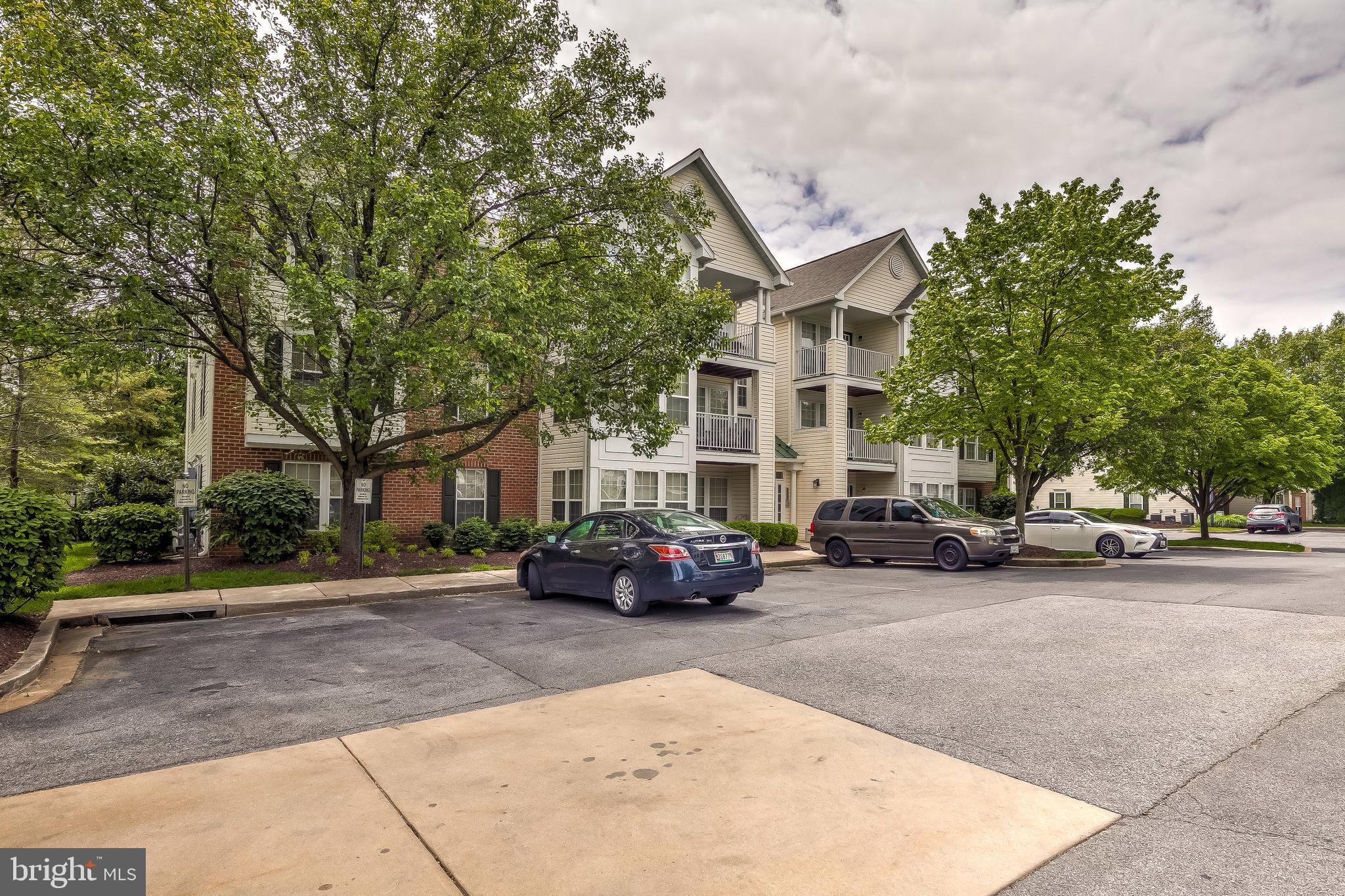 4923 Riders Court Owings Mills, MD 21117 - Photo 3 of 36 Gallery Image 3