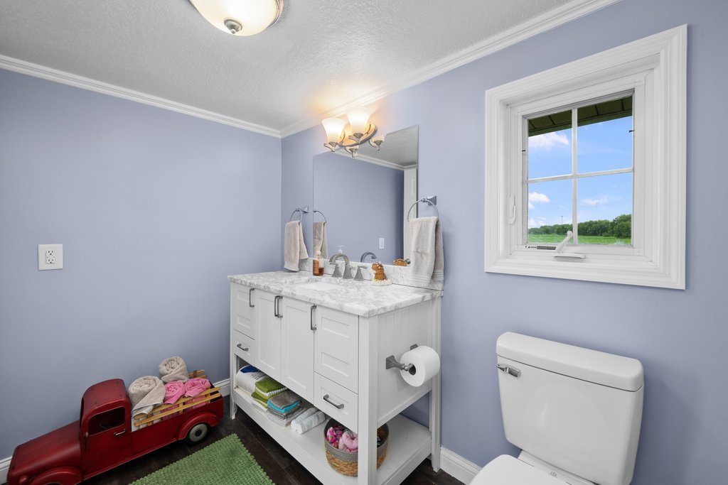 1814 Big Island Road Rock Island, IL 61201 - Photo 43 of 60