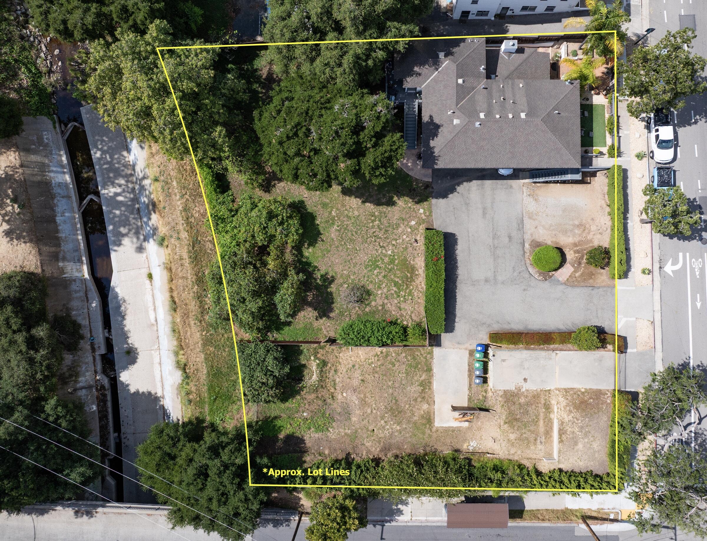 1611 Castillo Street Santa Barbara, CA 93101 - Photo 3 of 12 3