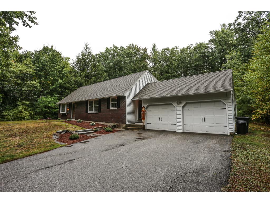 44 New Merrimack Road Bedford, NH 03110 - Photo 2 of 25
