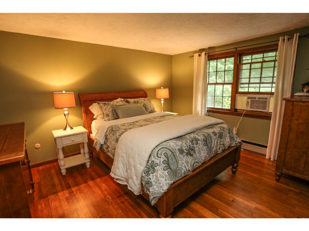 44 New Merrimack Road Bedford, NH 03110 - Photo 16 of 25