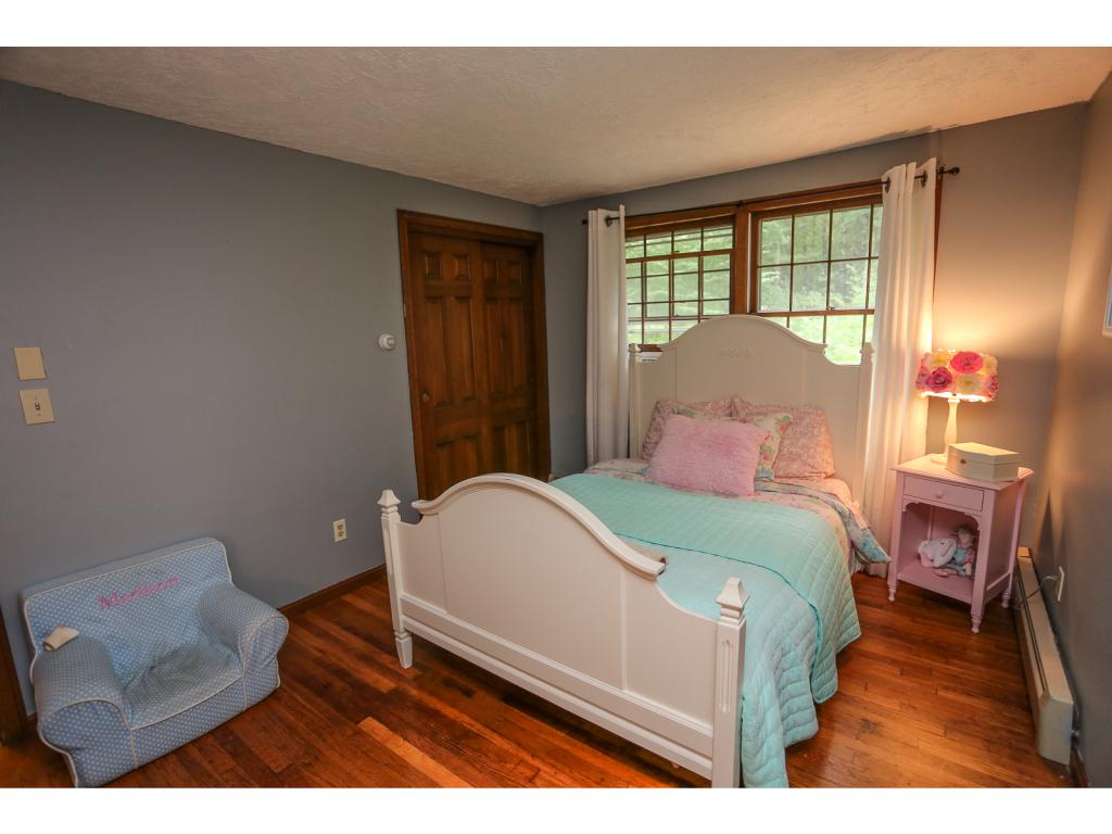 44 New Merrimack Road Bedford, NH 03110 - Photo 19 of 25