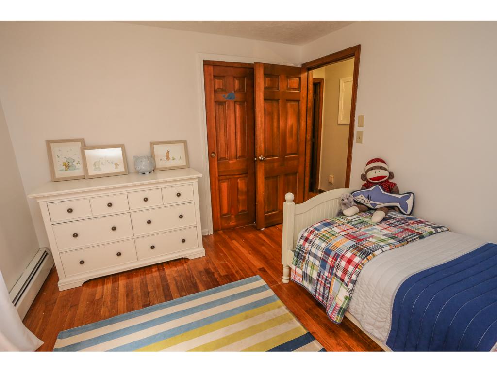 44 New Merrimack Road Bedford, NH 03110 - Photo 21 of 25