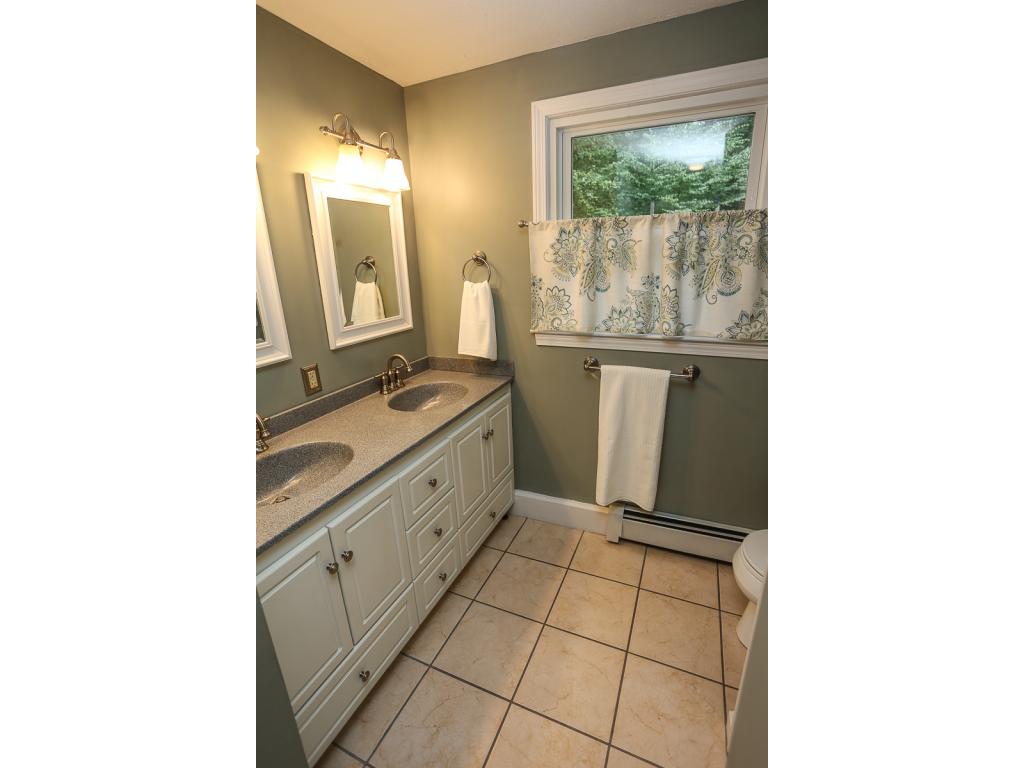 44 New Merrimack Road Bedford, NH 03110 - Photo 22 of 25