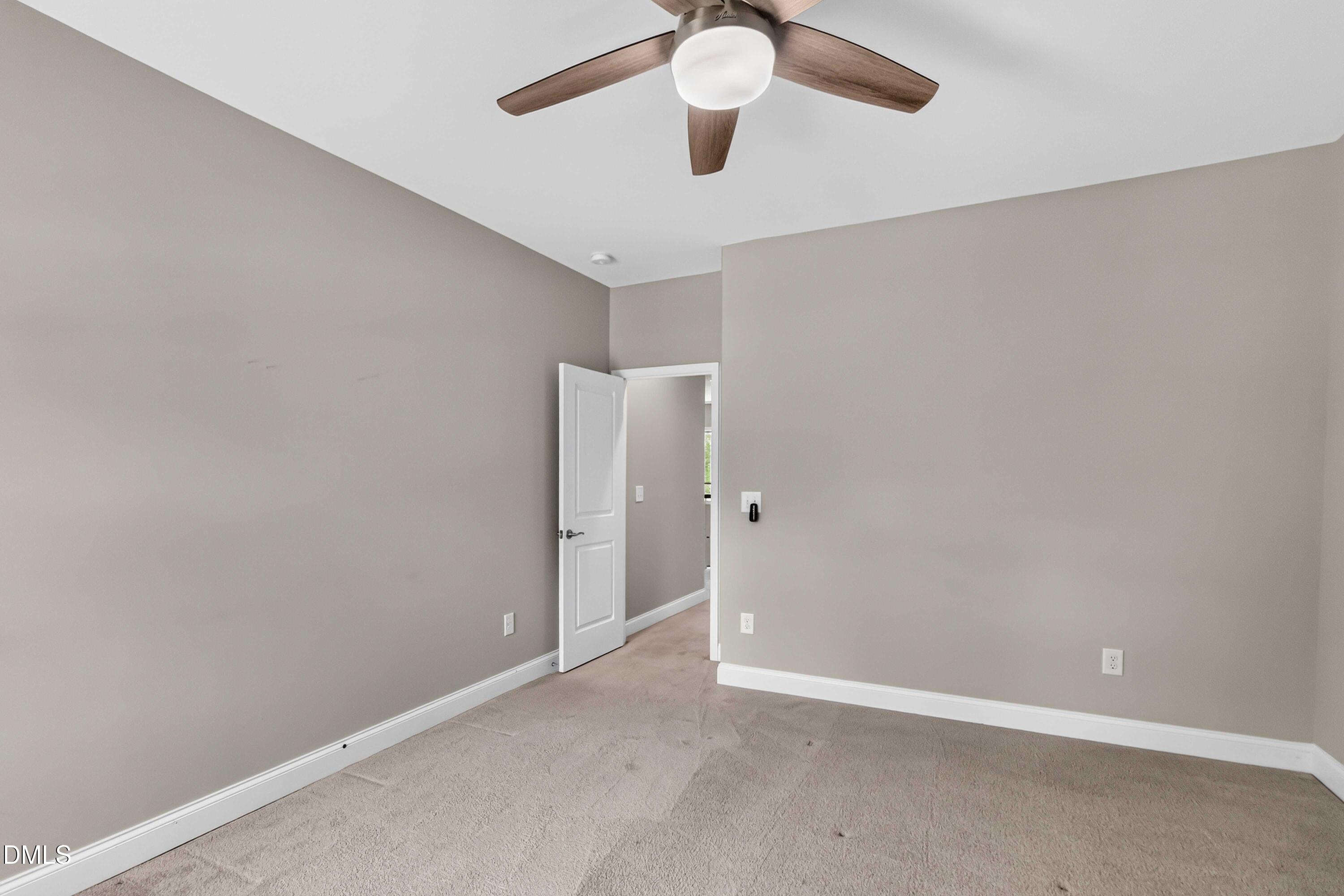 2576 Rambling Creek Road Apex, NC 27523 - Photo 29 of 48 028