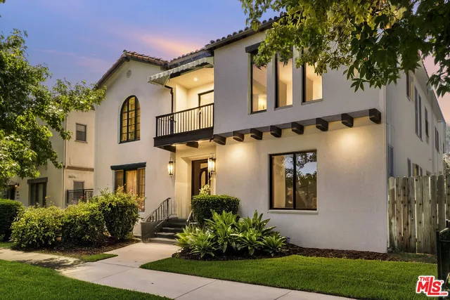 $2,250,000 | 351 North Orange Grove Avenue, Los Angeles, CA 90036
