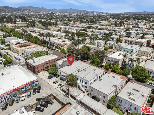 $2,250,000 | 351 North Orange Grove Avenue, Los Angeles, CA 90036