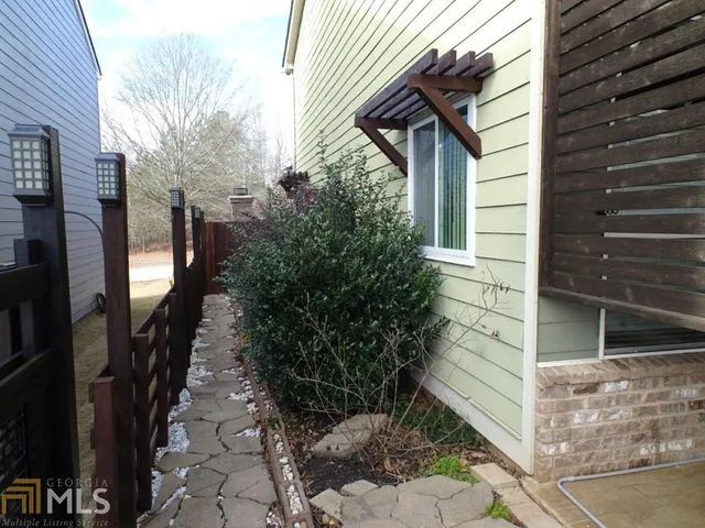 $2,195 | 155 Seabreeze Court, Newnan, GA 30265