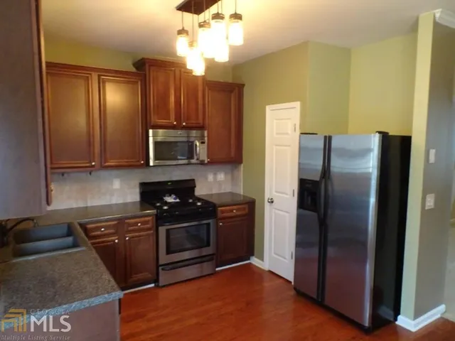 $2,195 | 155 Seabreeze Court, Newnan, GA 30265