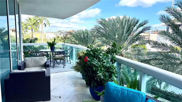 $11,900 | 1000 South Pointe Drive, Unit 308, Miami Beach, FL 33139