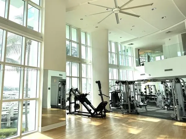 $11,900 | 1000 South Pointe Drive, Unit 308, Miami Beach, FL 33139