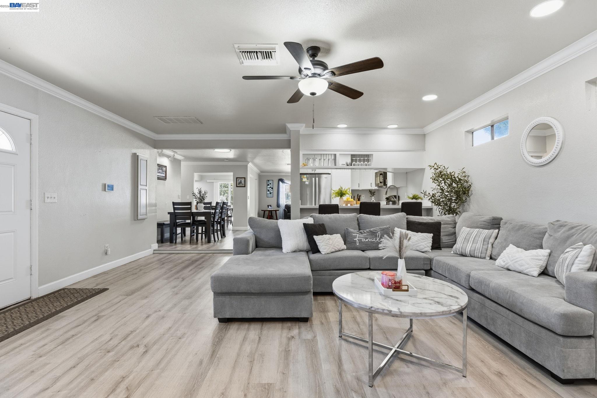 15940 Warfield Road Lathrop, CA 95330 - Photo 5 of 27 Gallery Image 5