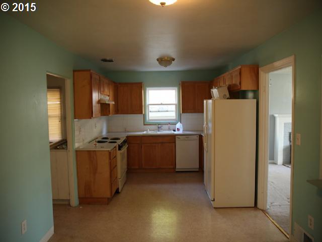 22305 Southwest Boones Ferry Road Tualatin, OR 97062 - Photo 5 of 16 Gallery Image 5